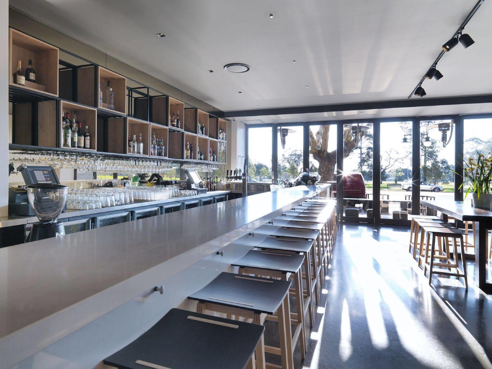 Adina Apartment Hotel St Kilda Melbourne City Exterior foto